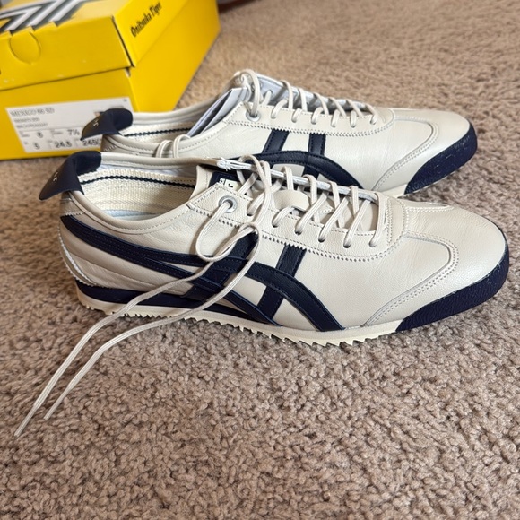 Onitsuka Tiger MEXICO 66 SD Sneakers - Picture 2 of 4
